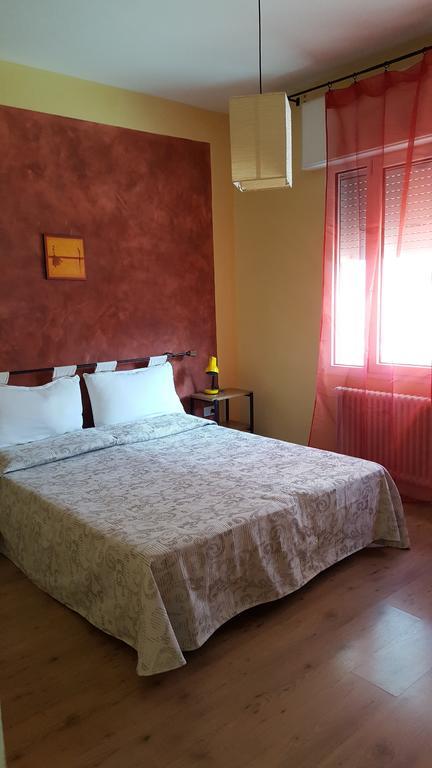 Casa Marietta Apartment Каорле Екстериор снимка