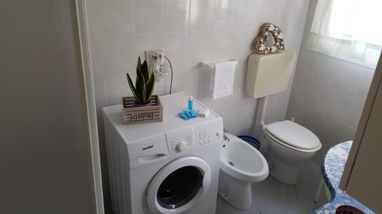 Casa Marietta Apartment Каорле Екстериор снимка
