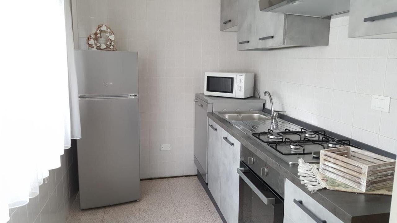 Casa Marietta Apartment Каорле Екстериор снимка